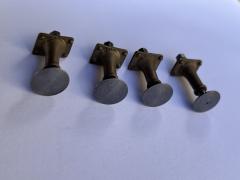 EARLY PRE-GROUPING STYLE (BRASS/STEEL)